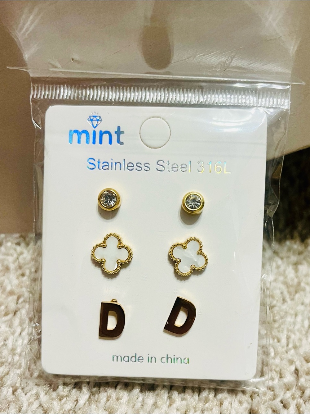 Mint Gold & White and Initial D Earrings Set